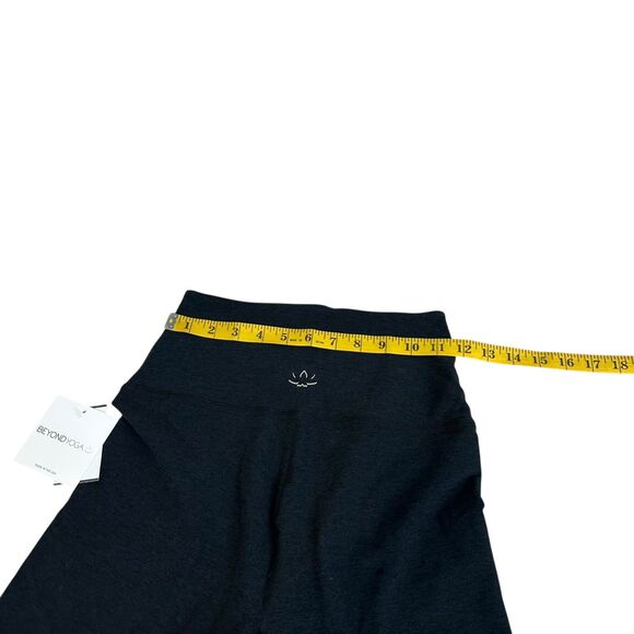 Beyond Yoga Caught in the Midi High Waist Leggings Darkest Night Size M - Picture 9 of 9